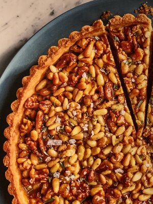 Zoute Notentaart met Rozemarijn